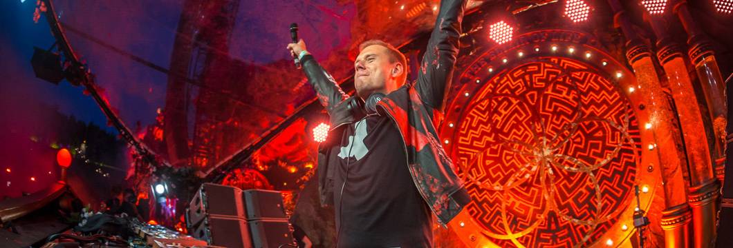 Armin van Buuren to hit main stage of Tomorrowland 2017 twice in addition to ASOT stage!