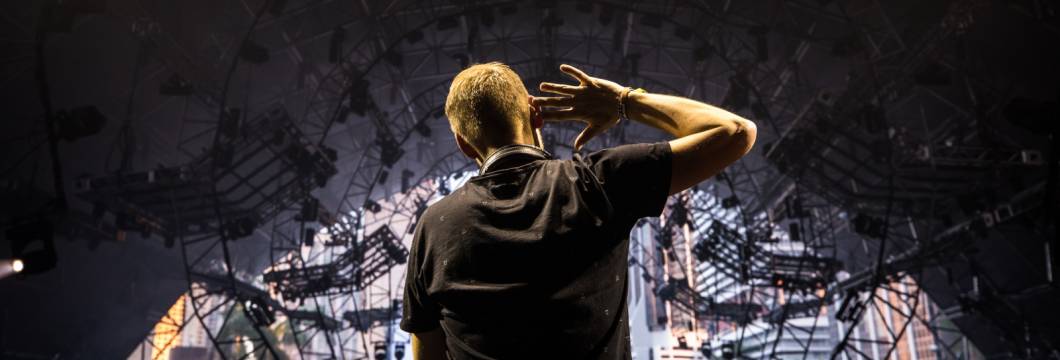 Armin van Buuren’s Ultra Miami sets are now available in video!